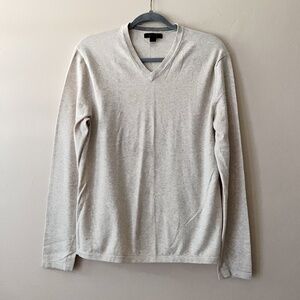 Express V-neck Mens Lightweight Sweater -M
